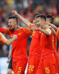 宝威体育app下载-他原本被嘲讽是津门虎关系户！如今却爆发斩获两次助攻，坐稳主力